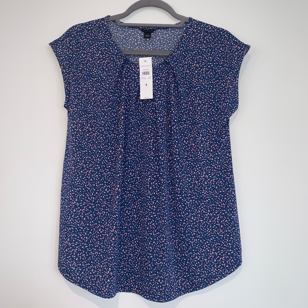 NWT Ann Taylor Blue Speckled Top/Blouse